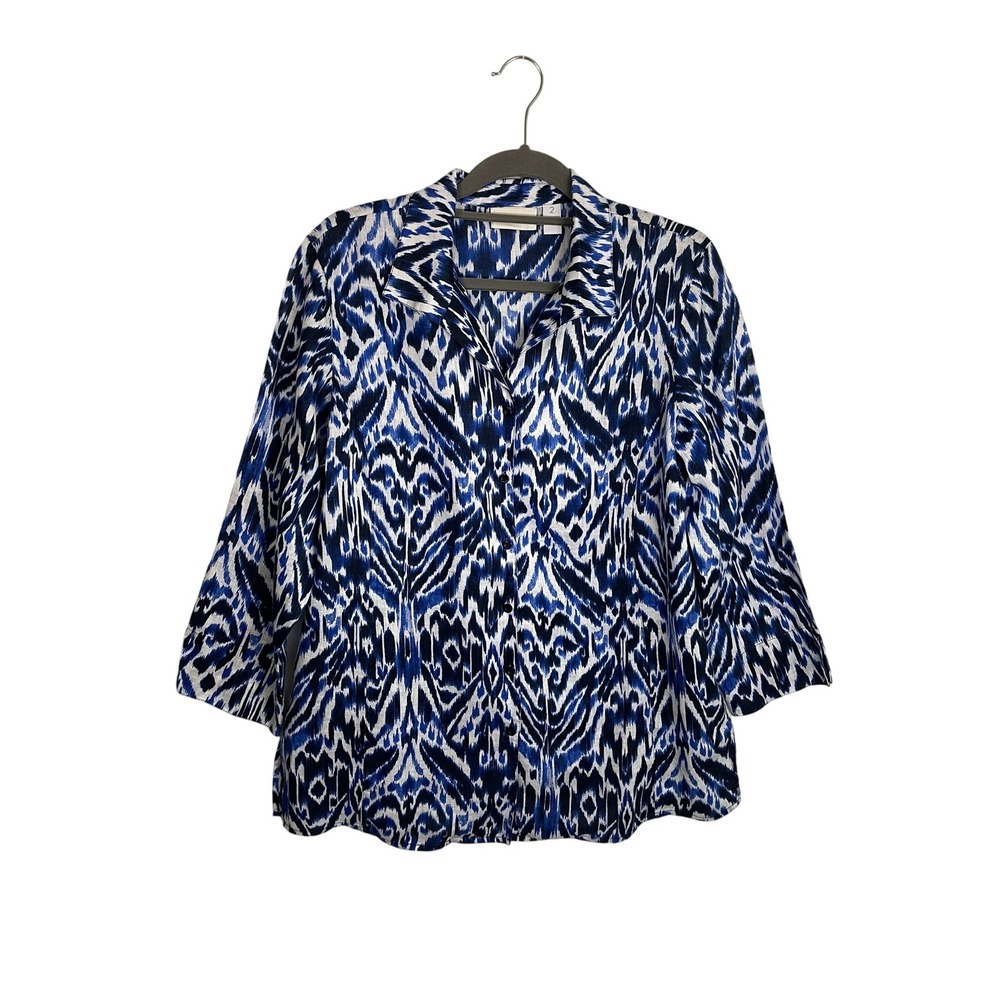 Chicos Linen Ikat Print Button Up Shirt Blue White 3/4 Sleeve Size 2 Large